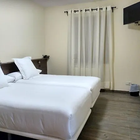 Hotel Valle Del Eria Castrocontrigo