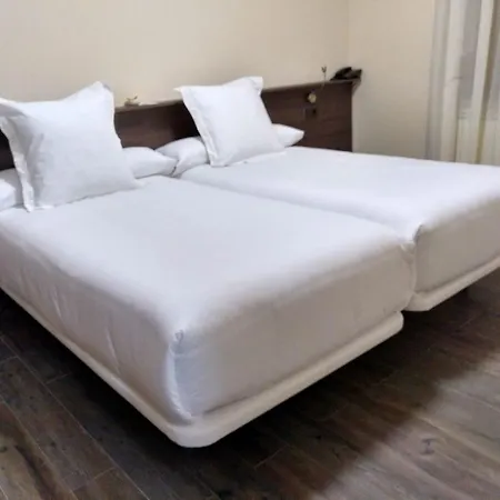 Valle Del Eria Castrocontrigo