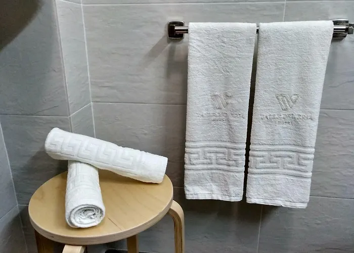 Valle Del Eria Hotell Castrocontrigo