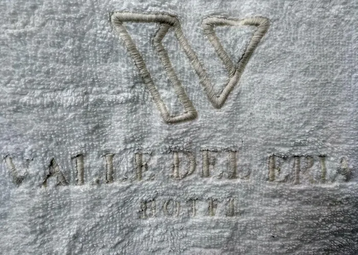 Valle Del Eria Hotell Castrocontrigo