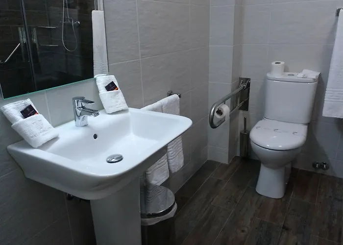 Hotell Valle Del Eria 4*